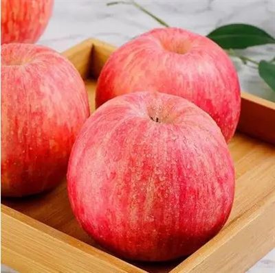 תפוחים פריכים ומתוקים